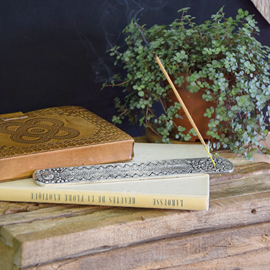 Porte-encens bâton métal motif triangle