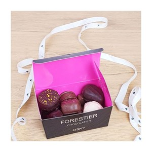 Coffret d'un bonsaï et son chocolat
