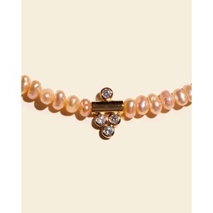 Collier perles nacrées roses
