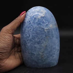 Calcite 1400gr 130mm de madagascar