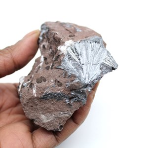 Pyrolusite 160gr 80mm du maroc