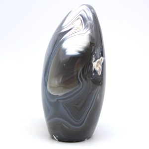 Agate 980gr 115mm de madagascar