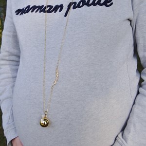 Bola grossesse or. Feuille pierre lune