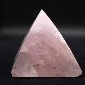 Quartz rose 550gr 80mm de madagascar
