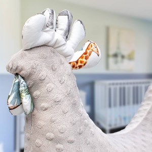 Coussin d'allaitement poule safari gris