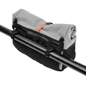 Banane et sacoche velo piha