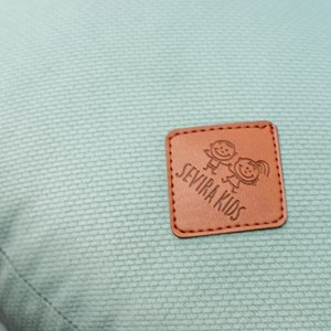 Coussin d'allaitement velvet poule vert