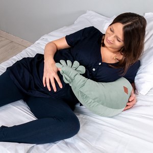 Coussin d'allaitement velvet poule vert