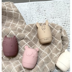 Jouets pour le bain rose