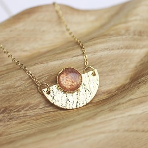 Collier demi cercle quartz fraise