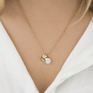 Collier pierre et pampille agate blanche