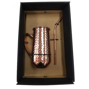 Verre à cocktail avec paille en cuivre