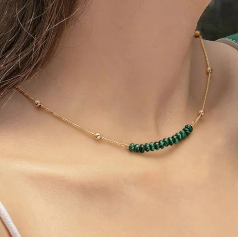 Lila in the sky - Collier ras de cou malachite