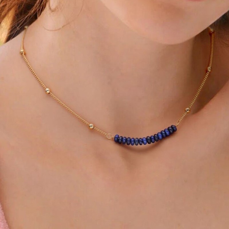 Lila in the sky - Collier ras de cou lapis lazuli