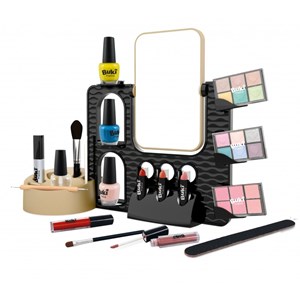 Professional studio make up