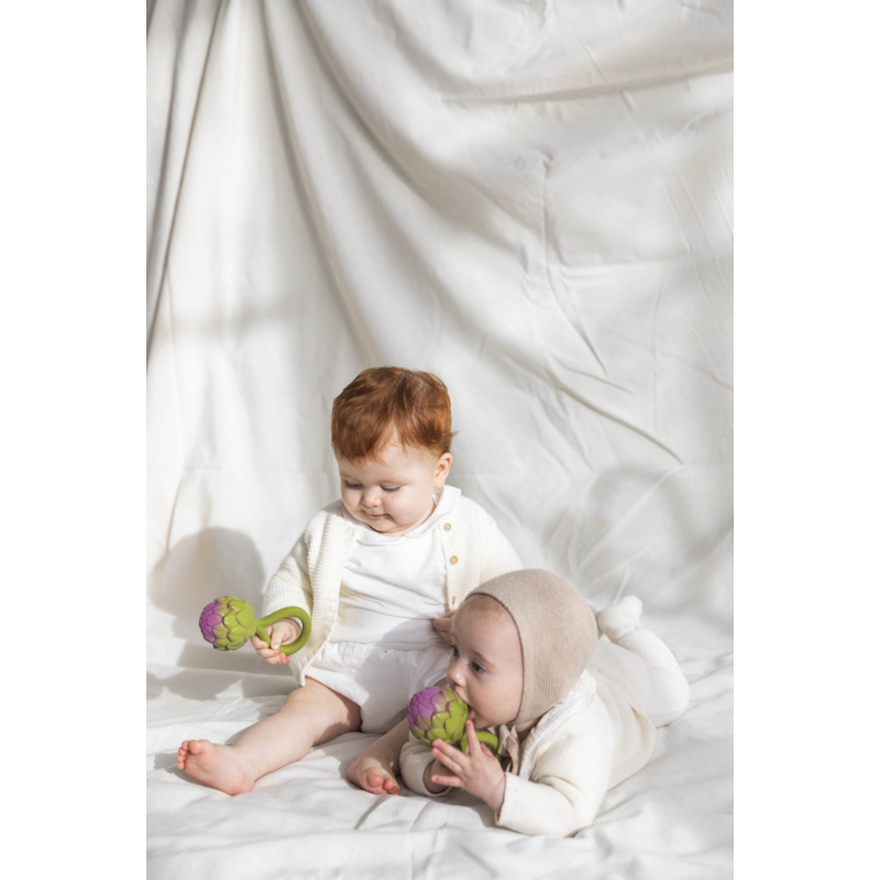 Hochet artichaut (Oli and Carol) - Image 1