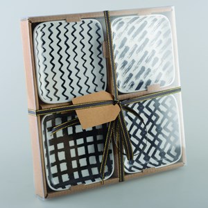 Coupelles noires et blanches 9.5cm - lot de 4