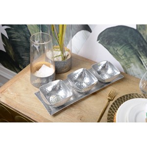 Set de 3 coupelles sur plateau en aluminium