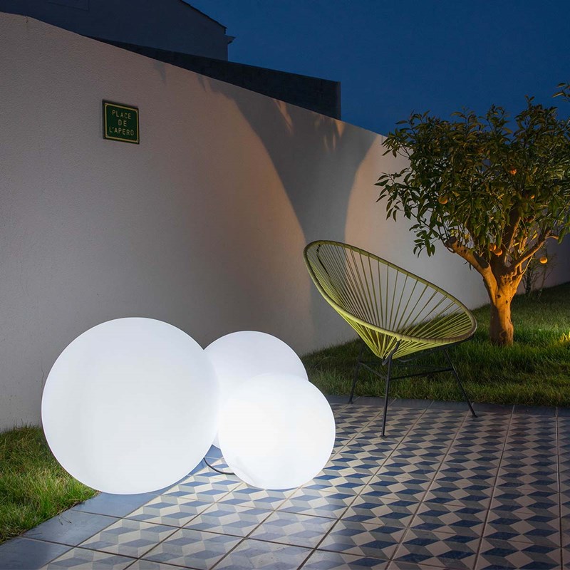 Boule lumineuse secteur blanc bobby