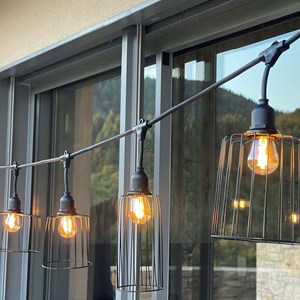 Guirlande chapeau métal noir nema