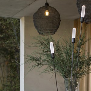 Lampadaire ext filaire noir reeds