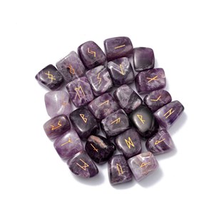 Runes en améthyste