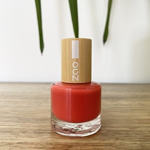 Vernis à ongle pastel - corail orangé