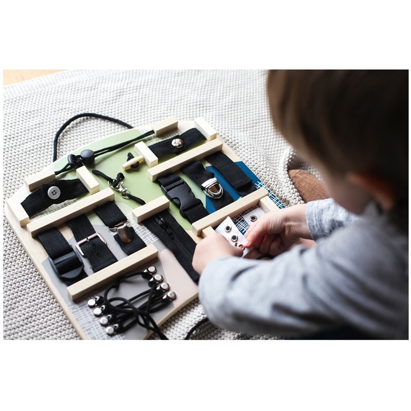 Planche motricité fermetures fixation (Small Foot Company) - Image 2