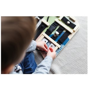 Planche motricité fermetures fixation