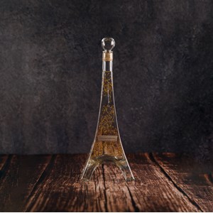 Gyspophile or immergée - la tour eiffel