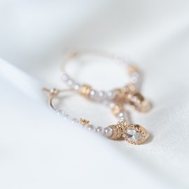 Creoles perles plaqué or