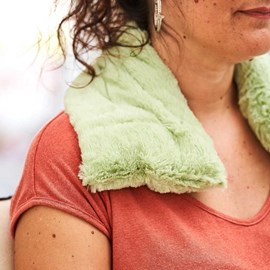 Bouillotte tour de cou vert pastel