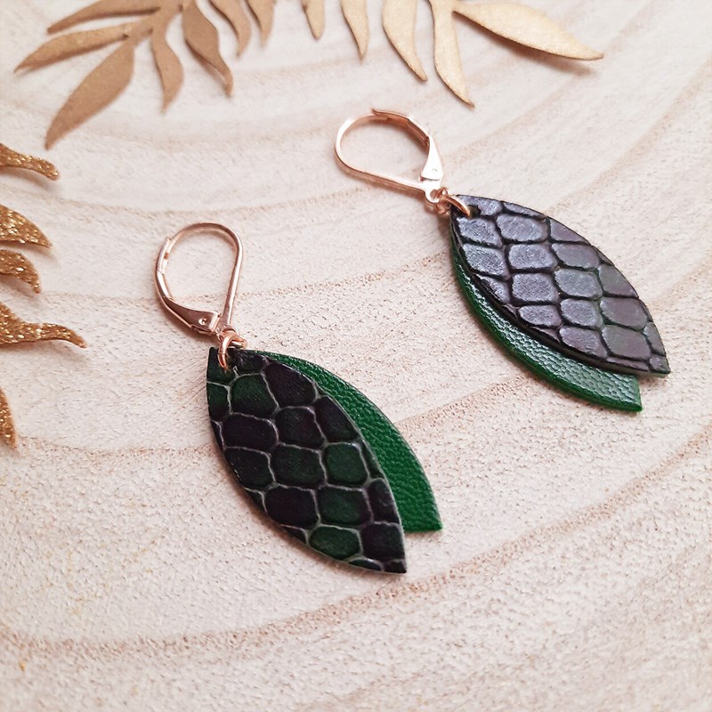 Ni Une Ni Deux - Boucles d'oreilles mini-petale émeraude
