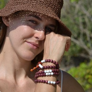 Collier mala amarante howlite vénusia