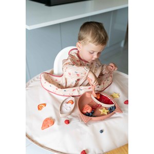 Kit bavoir et plateau transportable