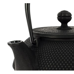 Théière fonte iwachu arare noire 900 ml