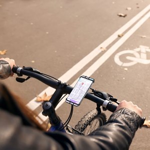 Support vélo et trottinette universel