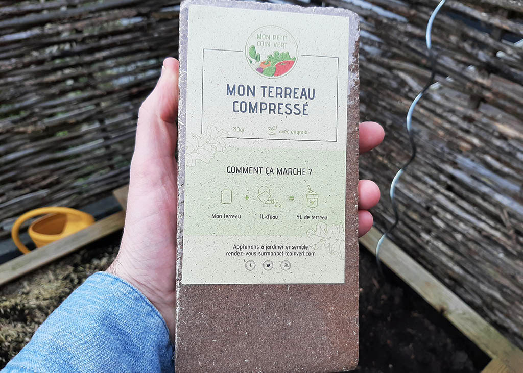 Terreau Compresse Terre Brique Coco 10L 650g - Substrat Écologique Pour Jardinage