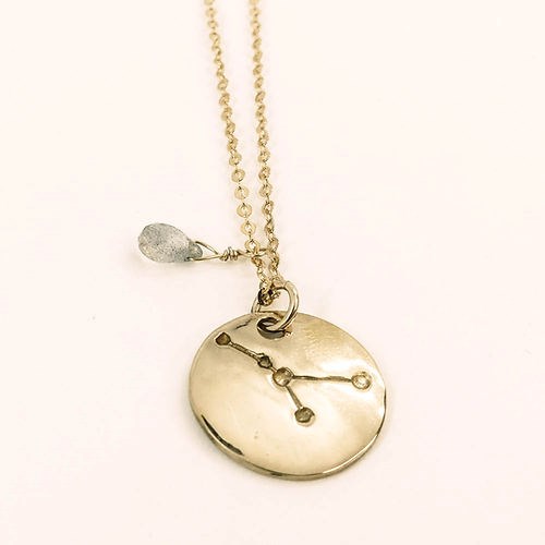 Collier astro cancer