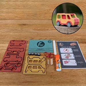 Kit van en bois coloré à assembler