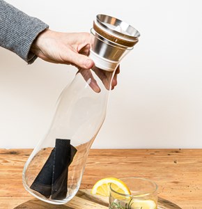 Carafe filtrante suivi charbon actif