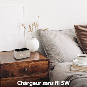 Réveil avec chargeur à induction