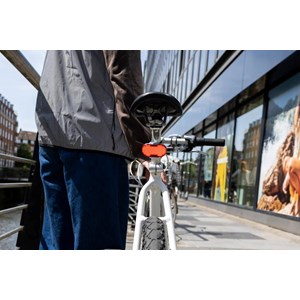 Feu de position arrière vélo gem+150