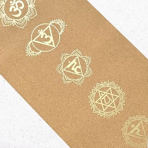 Tapis yoga liège 7 chakras or +sac yoga