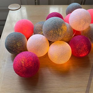 Les demoiselles - guirlande led avec tél