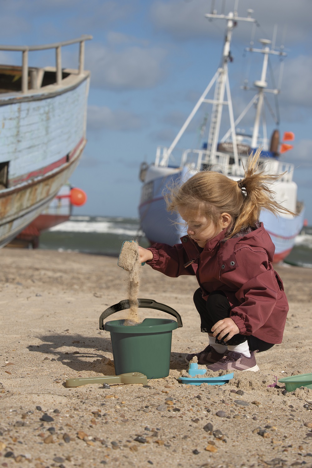 Jouet Plage pour Enfants, Jouets de Plage avec Sac en Filet, Seau Plage  Enfant, Pelle, Râteau