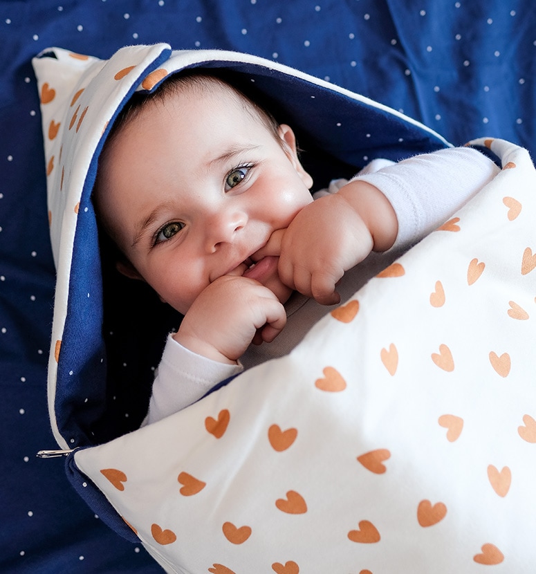 Nid d'ange bébé : la solution pour transporter votre enfant en sécurité 
