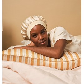 Bonnet de nuit en soie champagne 19 mo
