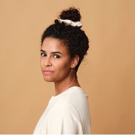 Chouchou en soie champagne 19 mo