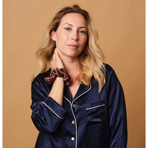 Gros chouchou en soie moka 19 mo